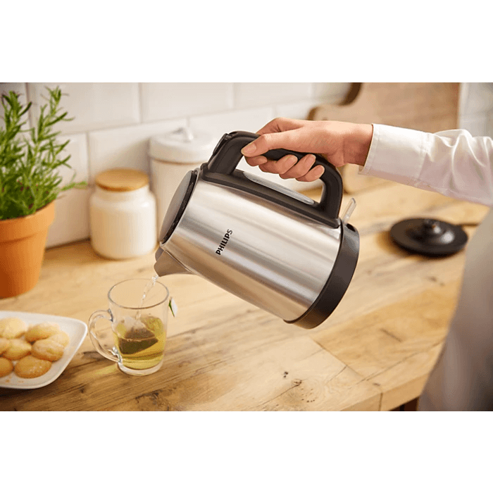 Philips Stainless Steel Kettle 1.7 Liter HD9350/92